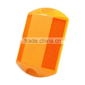 ASTM Wholesale ABS Plastic Traffic Road Stud Lane Dividers thumbnail-2
