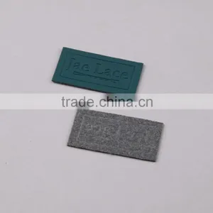 Green Color Embossed Logo Fake Leather Patch PU Label thumbnail-2