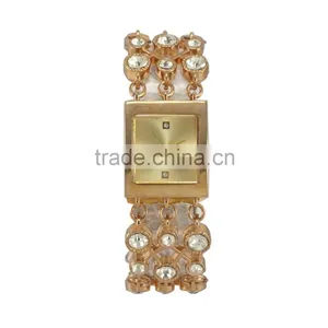 New Models Unique Design Big Diamond Bands Alloy Quartz Jewelry Watch thumbnail-2