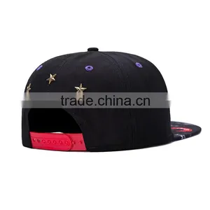 Wholesale Customize Design Your Own Logo Black Snapback Caps With Red Color Embroidery thumbnail-3