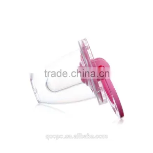 2015 New Baby Products Safety Small Plastic Baby Pacifier Holder Clip thumbnail-1