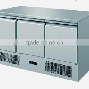 Restaurant Pizza Table thumbnail-1
