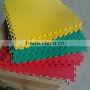 Interlocking Pvc Garage Tile thumbnail-1