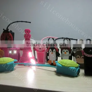3D Cute Flower Silicone Pocketbac Holder for Travel thumbnail-3
