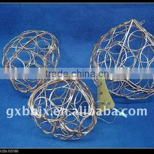 Peach Metal Wire Festival Handicraft Decoration Wall Art thumbnail-1