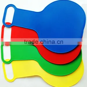 Plastic Kids Snow Slide thumbnail-1