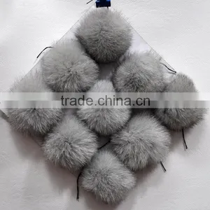 China Factory Price Fox Fur Ball Keychain / Fluffy Fox Fur Pompon Quality Choice thumbnail-2