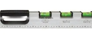 Spirit Level & Scraper thumbnail-1