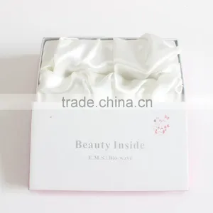 Custom Cheap Printed Luxury Square Cosmetic Packaging Boxes With Gold Foil Stamped thumbnail-2