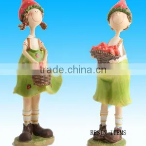 Hand Painted Girl and Boy Resin Gift Decoration thumbnail-1