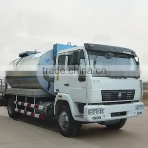 SINOTRUK Light Duty Bitumen Sprayer Truck 4.5cbm thumbnail-1