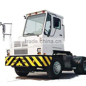 Sinotruk Good Quality HOVA 4x2 Port TERMINAL TRACTOR With Low Price thumbnail-2