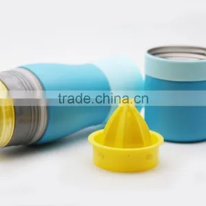 High Quality Newest Fashion Design Thermal-insulation Water Cup Bottle thumbnail-4