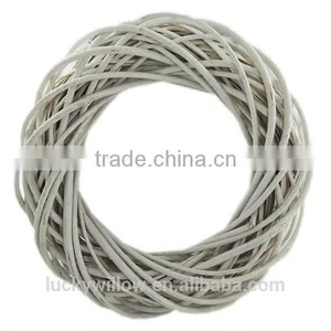 High Quality Weaving Rattan Wicker Garland thumbnail-1