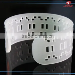 Wholesale Custom Luxury Charm Acrylic Lucite Plastic Wedding Bracelet and Bangle thumbnail-5