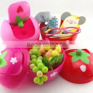 Strawberry Shaped Plastic Trash Can thumbnail-1