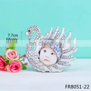 China Supplier Wholesale Baby Boy Photo Frame Crystal 12 Months Baby Photo Frame thumbnail-1