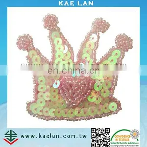 Custom Sequin Crown Embroidery Patch for Garment thumbnail-1