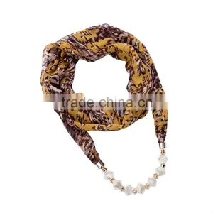 Shabby Chiffon Scarf Necklace Decorated With Pearl Beaded Ornaments Chain thumbnail-1