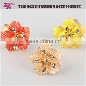 New Custom Cheap Hot Sale Gold Rhinestone Colorful Flower Ring thumbnail-1