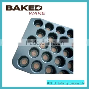 Carbon Steel Cupcake Pan Non-stick Muffin Pan Cake Pan With Loose Base thumbnail-6