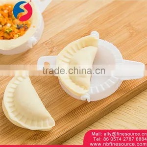 Convenience Kitchen Tool Plastic Home Dumpling Mould Dumpling Maker thumbnail-1