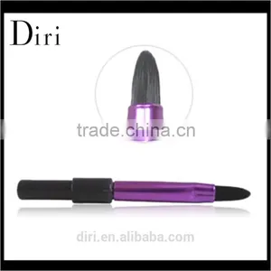 China Manufacturers Nylon Lips Makeup Brush With Clear Handle Lip Brush Used for Lipstick thumbnail-1
