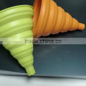 Silicone Foldable Funnel thumbnail-3