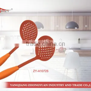Utensil Sets Nylon Kitchen Skimmer Hotel Nylon Kitchen Utensils in China thumbnail-1
