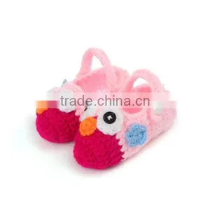 Cartoon Owl Style Shoes Design for Baby Crochet thumbnail-1