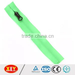 Hot Sale Wholesale Green Close End Nylon Waterproof Zipper thumbnail-3