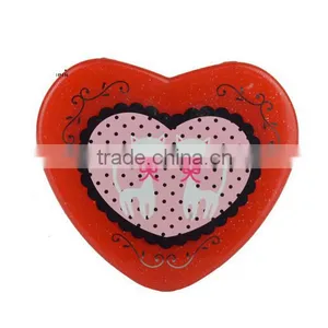 Factory Directly Heart Shape Plastic Folding Pocket Mirror thumbnail-3