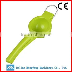 China Whoelsale Food Grade Manual Aluminium Alloy Citrus Squeezer thumbnail-1