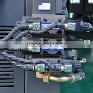 Spoon Injection Molding Machine thumbnail-3