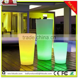 IP65 Waterproof LED Light PE Plastic Planter and Flower Pot With RGB Lighting thumbnail-6
