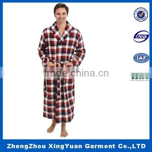Factory Price 2015 Fashion Nightgown for Men 100% Polyester High Quality Coral Fleece Men Bathrobe Solid Color thumbnail-1