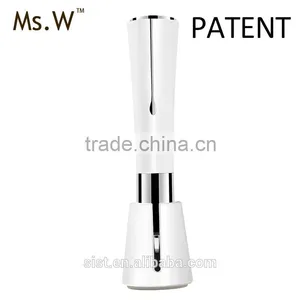 China Factory Supply New Lectric Eye Anti-aging Massage Massager Wrinkle Eraser Eye Massage Vibration Pen thumbnail-2