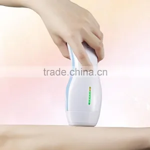 DEESS Small Portable Ipl Laser Permanent Hair Remover With Changeable Filters 95000 Flashes for Each Filter thumbnail-5