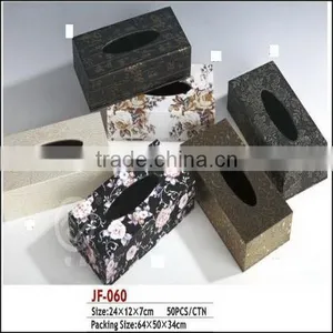 Plastic Rectangle Tissue Box thumbnail-4