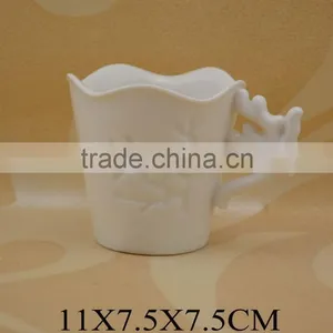 Wholesale Porcelain Tealight Candle Holder Cheaper From Factory thumbnail-1