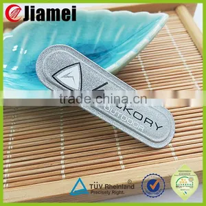 High Quality Washable Reflective Trap Badges thumbnail-2