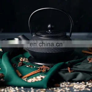Made In China 2022 Japanese Yellow 1800 ml 1000 ml Cast Iron Teapot 2 Liter Set thumbnail-3