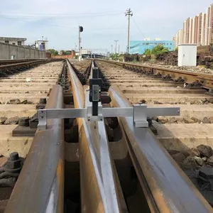 Digital Rail Frog Wear Gauge thumbnail-1
