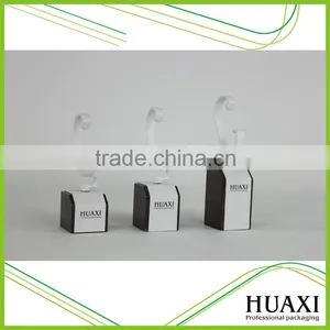 High Quality Acrylic Watch Display Holer Wooden Watch Display for Single Watch thumbnail-1