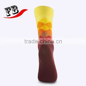 Mens Diamond Wholesale Custom Cotton Knitting Dress Socks thumbnail-3