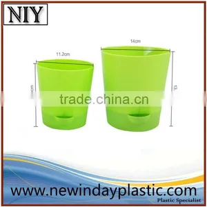 Plastic Flower Pots With Water Base thumbnail-1