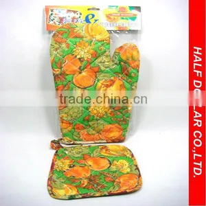 Cheap and High Quality Oven MITT & Pot Pad For One Dollar Item, Kitchen Use thumbnail-1