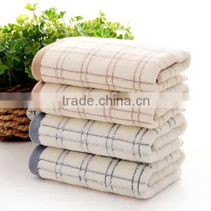 Checked Cotton Plain Dyed Face Towel thumbnail-5