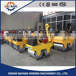 JS700B Driving Type Double Drum Road Vibration Roller thumbnail-3