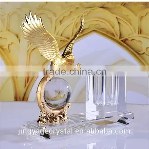Crystal Pen Holder With Fly Eagle Figure for Office Gift thumbnail-2